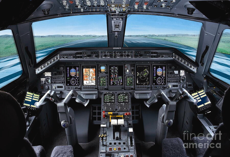 Pilot training for international students